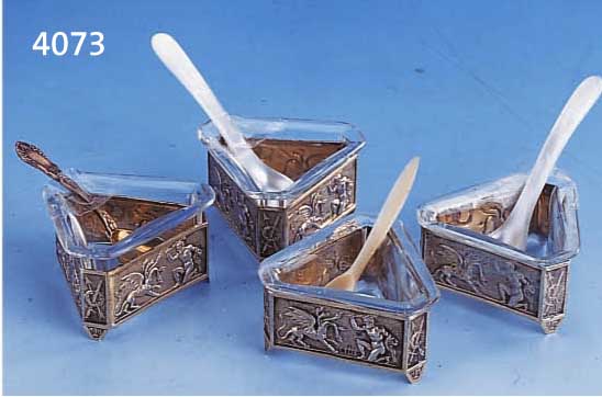 4 SAL4 SALZSCHÄLCHEN, DEUTSCH, BRUCKMANN & SÖHNE, HEILBRONN, UM 1900, 800ER SILBER, MIT DARST.: 1 X HERAKLES ERSCHLÄGT HYDRA, LÖFFEL SEK. Z. ...