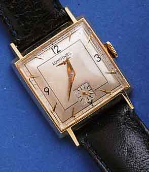 LONGINES HERRENARMBANDUHR, GG 585/000-GEH., CARREEFORM, KONKAVGL., BODEN GEDR., BLATT REST., 17 ST., HANDAUFZ., KAL. 22 L, BIMET. GESCHL. ...