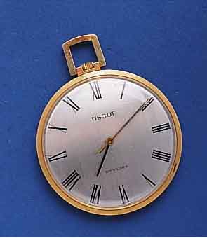 TISSOT FRACKUHR STYLIST, SCHWEIZ UM 1968, GG 750/000, BODEN U. GLASR. GEDR., VERS. KONTRASTZIFFERBL., IN SICH GEW., 15 ST., KAL. 781-1, RINGUNR., ...