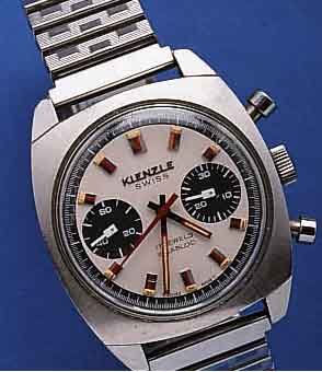 KIENZLE ARMBANDCHRONOGRAPH, DEUTSCHLAND/ SCHWEIZ UM 1968, EDELST., BODEN GESCHR., EDELST.-ZUGGLIEDERB. SPÄTER, KONTRASTZIFFER- BL. M. ...