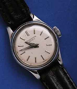 IWC DIWC DAMENARMBANDUHR, EDELST., BODEN GEDR., BEI FERTIGST. WASSERGESCH., SCHWEIZ UM 1955, BLATT VERS., FORMANKERW., KAL. 41, 17 ST., ...