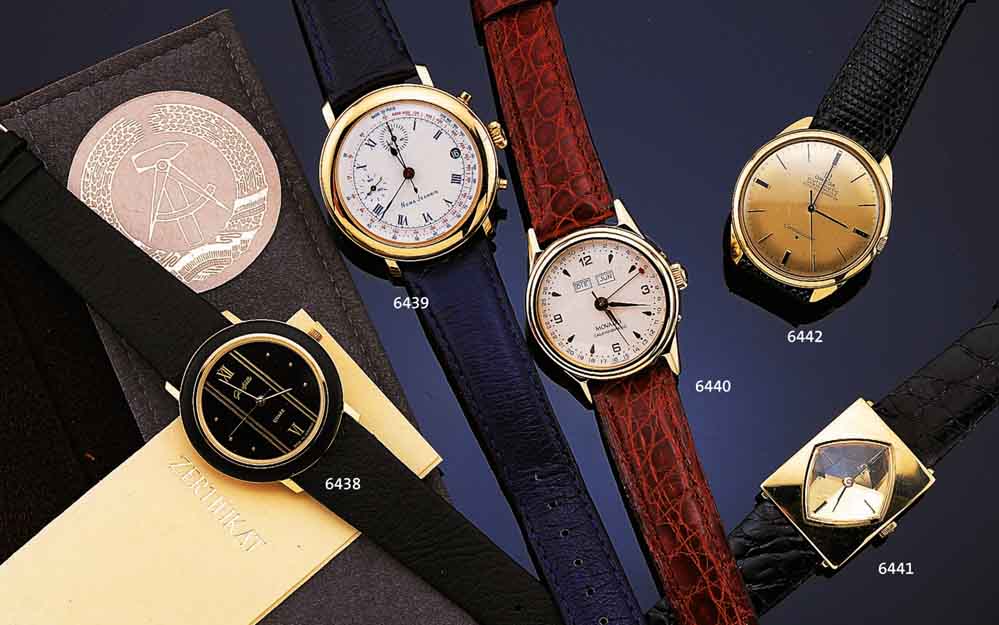 NUMA JEANNIN ARMBANDCHRONOGRAPH, SCHWEIZ UM 1996, MODELL LES NOSTALGIQUES, METALL HART- VERG., BODENSCHARNIER, STILTYP. DER 30ER JAHRE, DATUM, ...