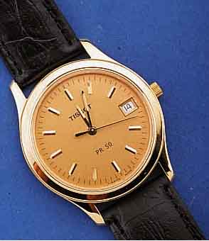 TISSOT ARMBANDUHRSET FÜR DAMEN UND HERREN, SERIE PR 50, BD. UNGETR. LAGERWARE, SCHWEIZ UM 1998, METALL HARTVERG., EDELST.-BÖDEN AUF- GEDR., ...