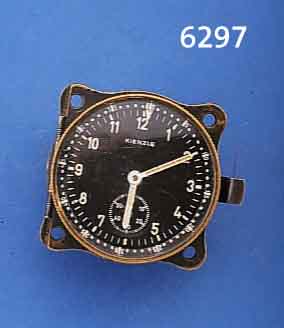 KIENZLE BORDUHR, FÜR D. DEUTSCHE MILITÄR, 2. WK, MESSING, DUNKEL LACKIERT, BER., KONTRAST- ZIFFERBLATT, LÜN. M. 60ER TEILUNG BEIDS. DREH- BAR, ...