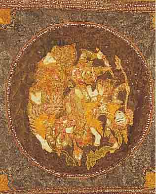 ININDISCHE STICKEREI, GOLD-UND SILBERBROSCHIERT 103 X 96CM, EHZ 2, CA.60 JAHRE