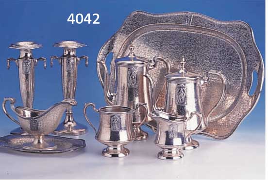 9-TEIL. SET, USA 20ER J., METALL VERSILB., NEW YORK, N.Y., FARBER BROTHERS, MANUFAKTUR UND VERTRIEB V. SILVERPLATE 1920-50, BEST.AUS: KAFFEE U. ...