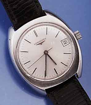 KONVOLUT: 2X LONGINES HERRENARMBANDUHREN, BEIDE HANDAUFZ., EDELST., LEDERBD., 1X BOD. U. GLASRAND AUFGEDR., BL. VERSILB., KL. SEK., GR. ...