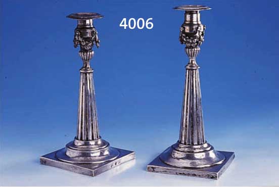 KERZENLEUCHTERPAAR, 12-LÖTIGES SILBER, DEUTSCH BRESLAU UM 1790/1800, STADTMARKE TYP XV., SOGN. JAHRESMARKE L, MEISTERMARKE ICI, JOHANN CHRISTIAN ...