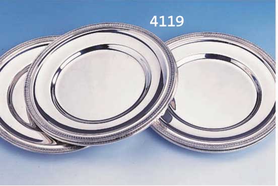 6 PLATZTELLER, D. CA. 20 CM, 800ER SILBER, RAND MIT STIL. AKANTHUSBLATTVERZ., TOTAL CA. 1330G, LEICHTE GEBR.SPUREN