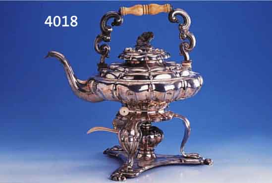 SAMOWAR, ÖSTERREICH WIEN 1841, 13-LÖTIG, 2. BAROCK, MEISTERMARKE AZ - ANTON ZEHETMAYER ODER ALOIS ZITTERHOFER, GRIFFE BEIN (Z.T. BESCH. BZW. ...