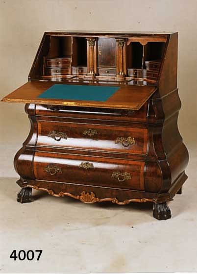 4-TEIL. KAFFEE- UND TEESET, DEUTSCH UM 1900, 835ER SILBER, BEST. AUS KAFFEEKANNE, TEE- KANNE, SAHNEGIEßER UMND ZUCKERDOSE, TOTAL CA. 2230G, ...