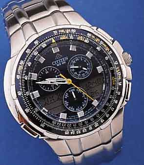 CITIZEN ARMBANDCHRONOGRAPH, MULTIFUNKTIONEN, (TIMER, CHRONOGRAPH, ZWEITZEIT, ETC.), EDEL- ST. MATT., INCL. EDELST.BD., 4 ERSATZGL., ORIG . ETUI, ...