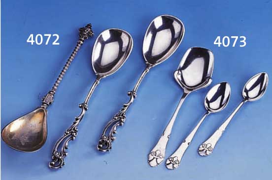 4 SCHNAPSLÖFFEL, DEUTSCH UM 1900, SILBER, 2X KOCH & BERGFGELD UM 1900, RENAISSANCESTIL, 2X MEISTERMARKE OSKAR SIEGELE HAMBURG, BAROCKSTIL, L. ...