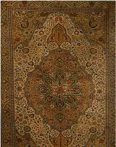 ISISPARTA,TÜRKAI.CA 288 X 199 CM. .FLOR WOLLE. EHZ 3.CA 40 JAHRE.