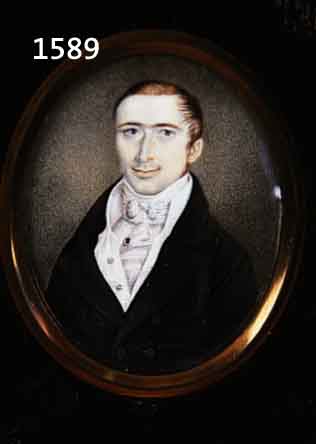 MINIATURMALEREI, DEUTSCH, UM 1830, PORTRÄT EINES MANNES, GOUACHE AUF ELFENBEIN, IM OVAL CA. 7 X 6 CM, U.GL., R.