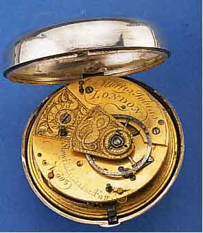 MORRIS TOBIAS HERRENTASCHENUHR, ENGLAND UM 1805 M. PATENTIERTER RECHENANKERHEMMUNG, AN- TRIEB ÜBER KETTE U. SCHNECKE, OBEN SCHW. 3-SCHENKL. ...
