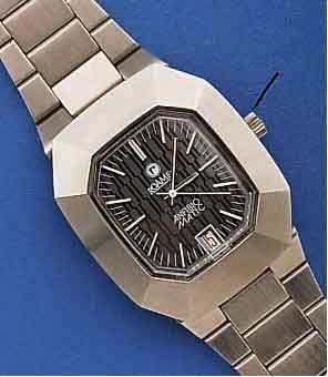 ROAMER HERRENARMBANDUHR, SERIE ANFIBIOMATIC, SCHWEIZ UM 1972, UNGETR. LAGERW., MASS. EDEL- STAHLSTÜLPGEH. INCL. EDELST.-BD., ZENTRALSEK. , DAT. ...