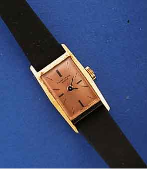 FAVRE-LEUBA DAMENARMBANDUHR, SCHWEIZ UM 1965 , UNGETR. LAGERW., GG 750/000, LEDER-/SEIDEN- BD., ORIG. STIFTSCHL., BOD. AUFGEDR., KUPFER- FARB. BL., ...