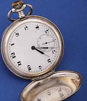 HERRENTASCHENUHR, SAVONETTE, TULASILBER (800), SCHWEIZ/DEUTSCHLAND UM 1924, STREIFEN- DEK., VERSCHL. MONOGR. AR, EMAILBL., GEBL. STAHLFORMZEIGER, ...