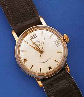 MIDO HERRENARMBANDUHR AUTOMATIK MULTISTAR DATODAY, SCHWEIZ UM 1968, METALL VERG., ALTERSBED. NUTZSP., SCHR.-BODEN, DATUMSCHNELL- KORREKTUR M. ...