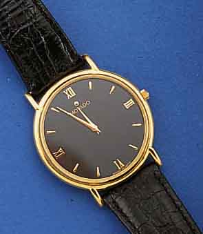 MOVADO HERRENARMBANDUHR MUSEUMSWATCH, SCHWEIZ UM 1990, METALL HARTVERG., EDELST.- BOD. AUFGEDR., MINERALFLACHGL., LEDERBD. M. ORIG. STIFTSCHL., ...