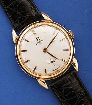 OMEGA HERRENARMBANDUHR, SCHWEIZ UM 1945, RG 750/000 GEH., ZEITENTSPRECHEND, BL. REST., 15 ST., RUNDANKERWERK, VERNICKELT, KAL. 30T2, BIM. ...