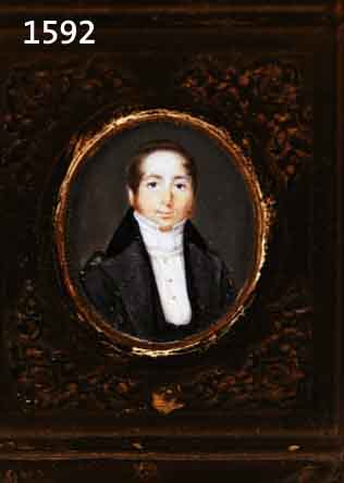 MINIATURMALEREI, DEUTSCH, UM 1810-20, PORTRÄT EINES MANNES, GOUACHE AUF ELFENBEIN, IM OVAL CA. 5 X 4,5 CM, U.GL., R.