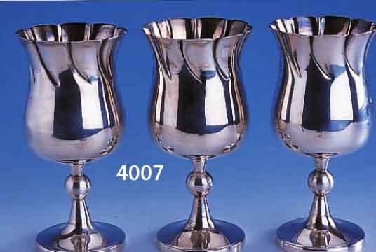 6 KELCHE, 925ER SILBER, SCHWERE MASSIVE AUSFÜHRUNG, IN SICH GEDREHT, H CA. 17 CM, ZUS. CA. 1800 G