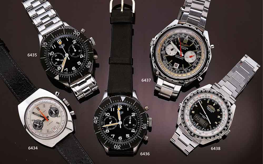 HEUER/LEONIDAS SA MILITÄRARMBANDCHRONOGRAPH, SCHWEIZ UM 1965, HIER ZIV. GENUTZT, MATT. EDELST.-STÜLPGEH., BEIDE TEILE 4-FACH MITEIN- ANDER ...