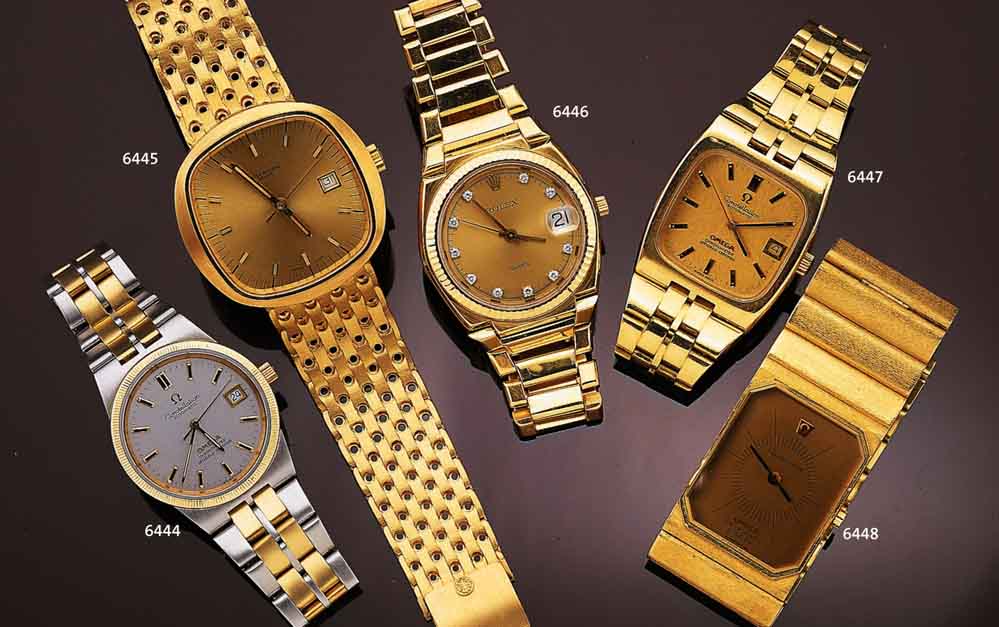 OMEGA HERRENARMBANDUHR, CONSTELLATION, AUTOMA- TIK IN CHRONOMETERQUALITÄT, EDELST., BOD. GESCHR., LÜN. U. ZWISCHENGL. D. EDELST.-BD. IN MASSIV GG, ...