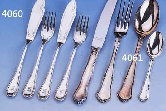 FISCHBESTECK FÜR 8 PERSONEN, BREMER SILBER- WARENFARBRIK UM 1910/20, 800ER SILBER, VER- TREIBER AUGUST TIMM, BEST. AUS: 8 MESSER UND 8 GABELN, ...