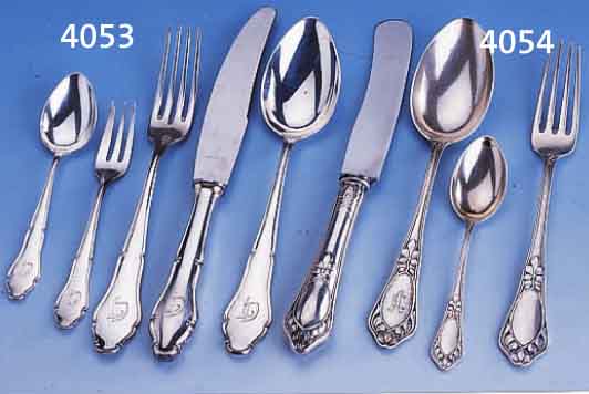 73-TEILIGES BESTECK, DEUTSCH, 800ER SILBER, LUTZ & WEISS, PFORZHEIM, NACH DEM VORBILD DES DRESDENER HOFBESTECKS, BES.-MONOGR. LD., BEST. AUS: 6 ...