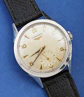 LONGINES HERRENARMBANDUHR, EDELST., BOD. GE- SCHR., SCHWEIZ UM 1951, AUßER LEDERBD. ORIG. ZUST., 17 ST., HANDAUFZUG, KAL. 12,68Z, GEPR. CHATONS, ...
