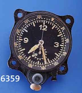 JUNGHANS BORD-/FLIEGERCHRONOGRAPH, DEUTSCHL. UM 1939, KAL. J30BZ, 30 MIN-STOPPZÄHLER, LÜN. M. 60ER INNENTEILUNG BEIDS. DREHB., EINBAUD. CA. 65 ...