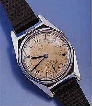 ZENITH ARMBANDUHR SELTEN, METALL VERCHR., EDELST.-BODEN U. GLASR. GEDR., KRONE ZUM SCHUTZ AUßEN 12, SCHWEIZ UM 1937, ART DECO, ZIFFERBL. VERS., ...