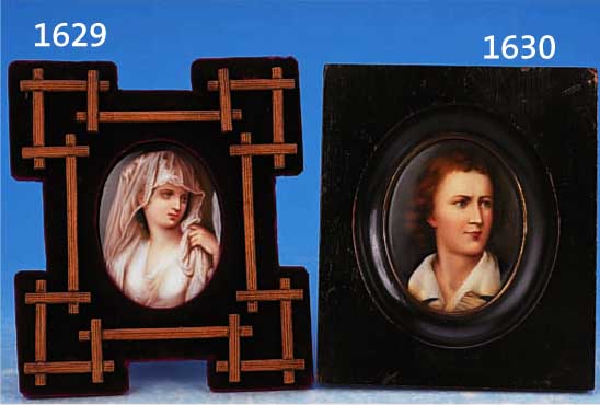 PORZELLANMALEREI, DEUTSCH, UM 1900, PORTRÄT DES FRIEDRICH SCHILLER, FEINE MALEREI, IM OVAL CA. 8.5 X 6.5 CM, RAHMEN