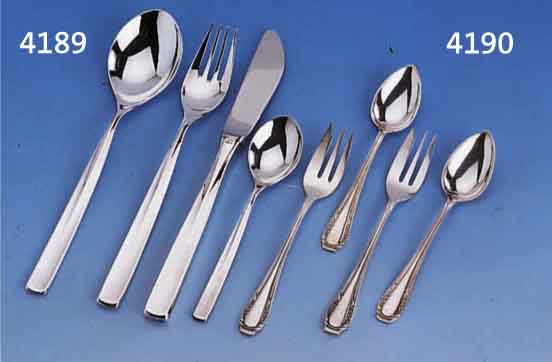 LOT KAFFEEBESTECKTEILE, BEST. AUS: 12 KUCHENGABELN, 800ER SILBER, F. THOMAHLEN, 12 KAFFEELÖFFEL, 800ER SILBER, Z.T. F. THO- MAHLEN UND 12 ...