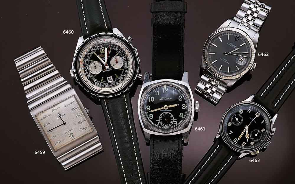 CORUM HERRENARMBANDUHR, MODELL BUCKINGHAM, GROßES EDELSTAHL-CARREE-GEH., ORIG. EDELSTAHL- BD. M. UNSICHTB. FALTSCHL., BODEN GEDR., AUTO- MATIK, ...