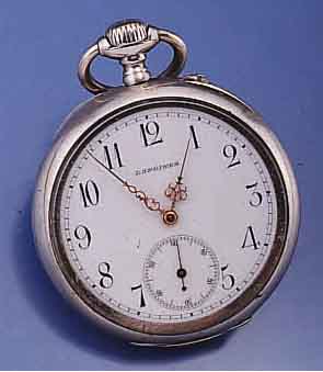 LONGINES HERRENTASCHENUHR OFFEN, SCHWEIZ FÜR DEN DTSCH. MARKT UM 1912, 800ER SILBER, BER./ DELLIG, EMAILBL. SIGN., VERG. PLATINENW. M. ...