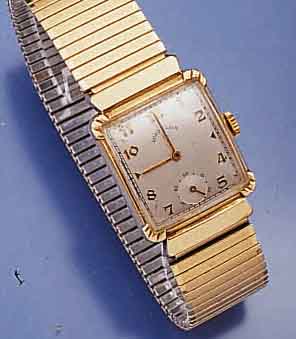 LORD ELGIN HERRENARMBANDUHR, GG-FILLED, USA UM 1949, BOD. AUFGEDR., ZUGGLIEDERBD. SEKUNDÄR , BOD. M. WIDMUNGSGRAV., VERSILB. BL., FORM- ANKERWERK, ...