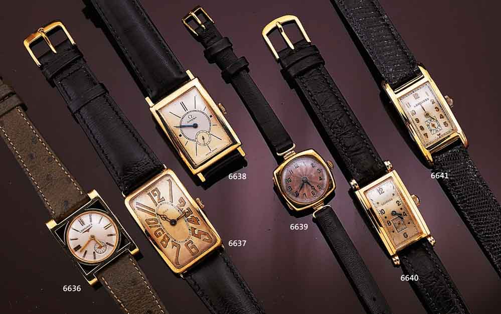 LONGINES HERRENARMBANDUHR SELTEN, SCHWEIZ/ USA UM 1942, GG 585/000, RECT.-FORM M. BET. GEST. BANDANST., BODEN GEDR., MINERALGL., 3-FLÄCH., L. ...