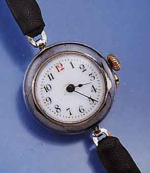 ASTER FRÜHE DAMENARMBANDUHR, SCHWEIZ 1912, TULASILBER, AUF BODEN WIDMUNGSGRAV. 1912/ 1913, NUTZSP., EMAILBL. (FEIN HAARR., M. LUPE ERKENNB.), ...