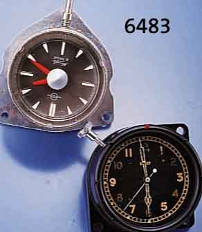 KONVOLUT: 2 EINBAU-BORDUHREN, 1X KIENZLE M. 8-TAGE-WERK, Z.B. F. LKW U. OPEL, METALL VER- CHR., 1X F.D. BRIT. MARINE, UM 1942, BAKELIT- GEH., ...