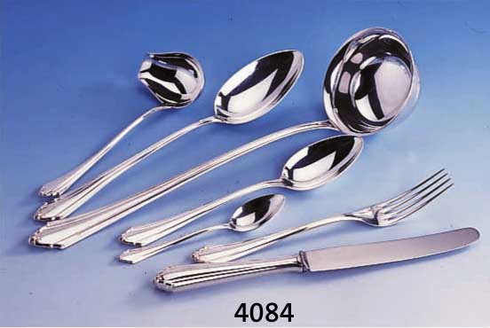 BESTECK FÜR 12 PERSONEN, DEUTSCH, BSF, 800ER SILBER, BEST. AUS: 12 MESSER (KLINGEN STAHL, GRIFFE GEFÜLLT), 12 GABELN, 12 LÖFFEL, 12 ...