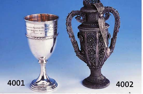 POKAL, HANAU UM 1910, 800ER SILBER, AEHRENDEKOR, FA. SCHLEISSNER, INSCHRIFT VON 1915, H CA. 21 CM, KLASSIZISTISCH