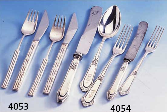 SAMMLERSET, DEUTSCH, BRUCKMANN & SÖHNE, REINER JUGENDSTIL, 800ER SILBER, BEST. AUS: 2 LÖF- FEL, 2 MESSER, 2 GABELN, Z.T. MONOGR. JT, ENT- WERFER ...