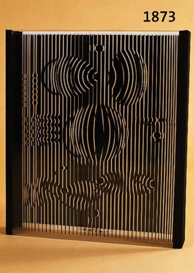 VASARELY, VIKTOR, 1908-1997, OBJEKT AUS ACRYL MIT SCHWARZEM SIEBDRUCK, HANDSIGNIERT, CA. 37X33X6 CM