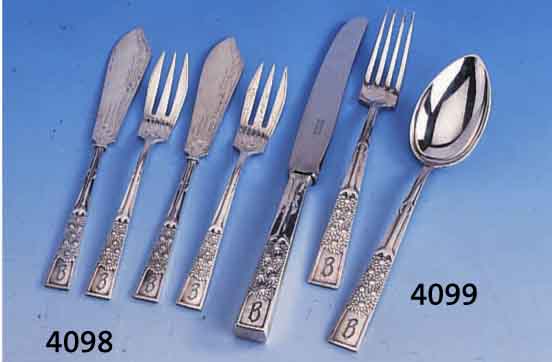 2 TAFELMESSER, -GABELN UND -LÖFFEL, 800ER SIL- BER, WILKENS BREMEN FÜR HEINRICH VOGELER, UM 1902, MODELL 145, MODELL MARGERITE, VGL. LIT.: ...