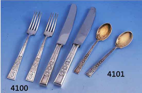 2 DESSERTMESSER UND 2 -GABELN, 800ER SILBER, WILKENS BREMEN FÜR HEINRICH VOGELER, UM 1902, MODELL 145, MODELL MARGERITE, VGL. LIT.: DEUT- SCHES ...