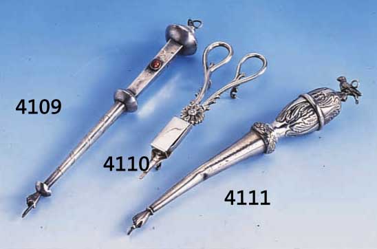 DOCHTSCHERE, SCHLEISSNER, HANAU, 800ER SILBER, ABSTR. BLUMENDEKOR IM JUGENDSTIL, L CA. 18 CM